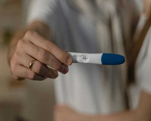 子宫有血块还能进行人工授精吗？代生助孕与辅助生殖的成功率评估