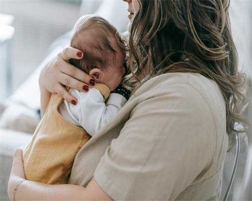 吉林市第三人民医院做一次供卵试管婴儿要花多少钱？            ,代怀试管公司